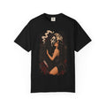 Scream Mask Embrace T-Shirt — Retro Horror Girl Graphic Tee