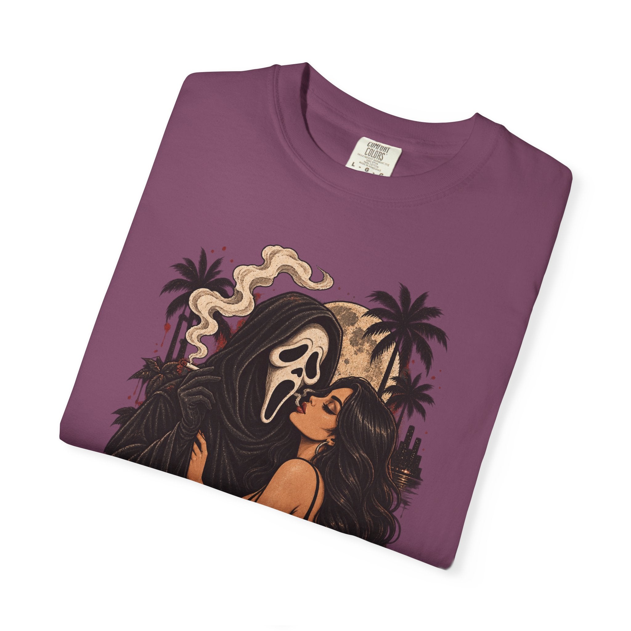 Scream Mask Embrace T-Shirt — Retro Horror Girl Graphic Tee