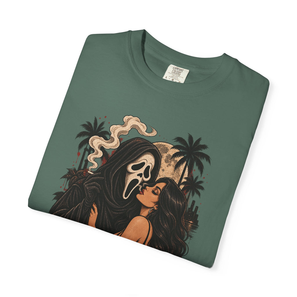 Scream Mask Embrace T-Shirt — Retro Horror Girl Graphic Tee
