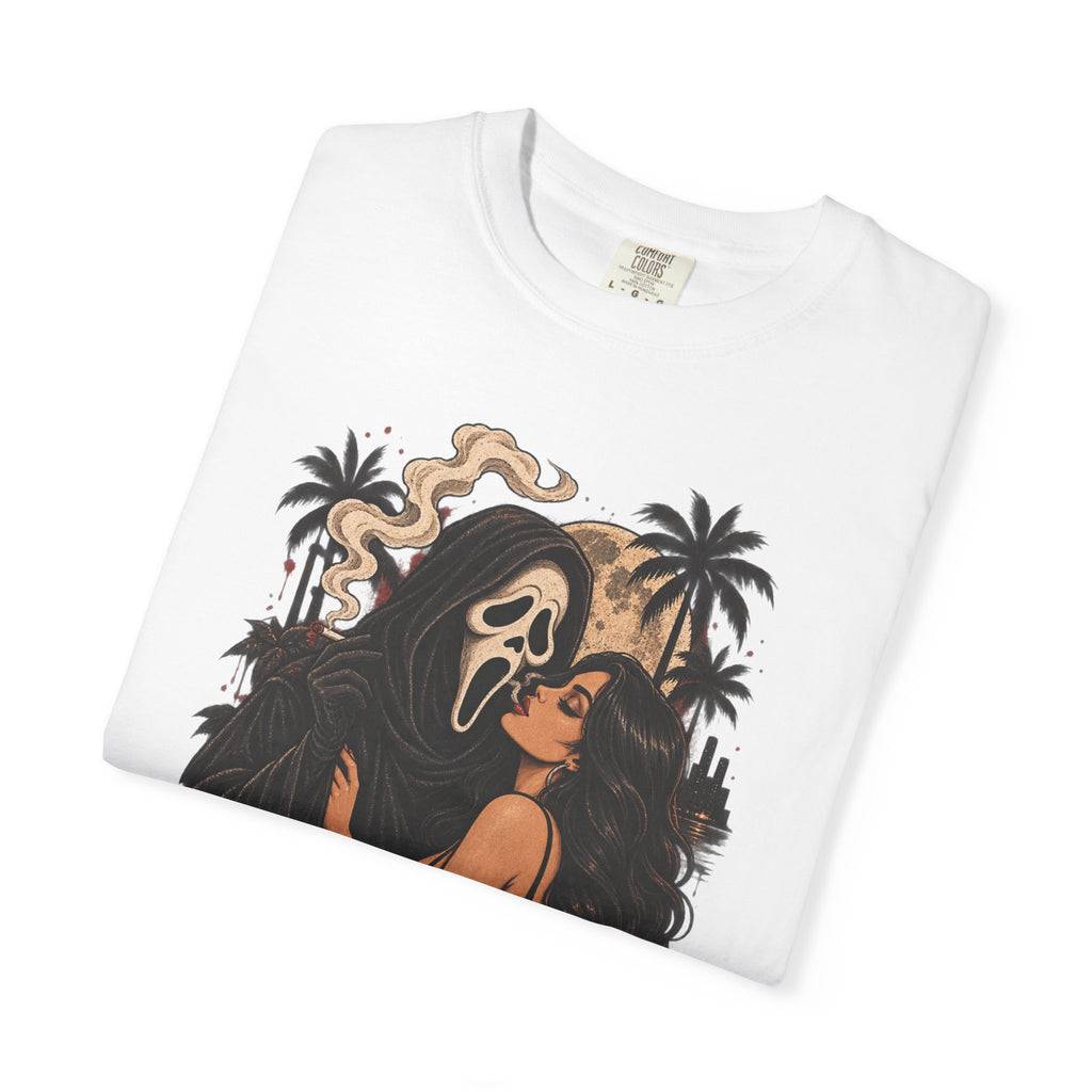 Scream Mask Embrace T-Shirt — Retro Horror Girl Graphic Tee